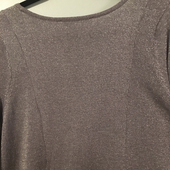 Peter Nygard Sharkbite Sweater with Silver Thread - Picture 4 of 6